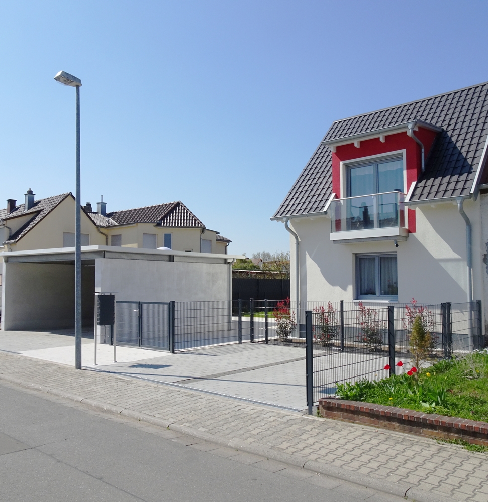 Straßenansicht