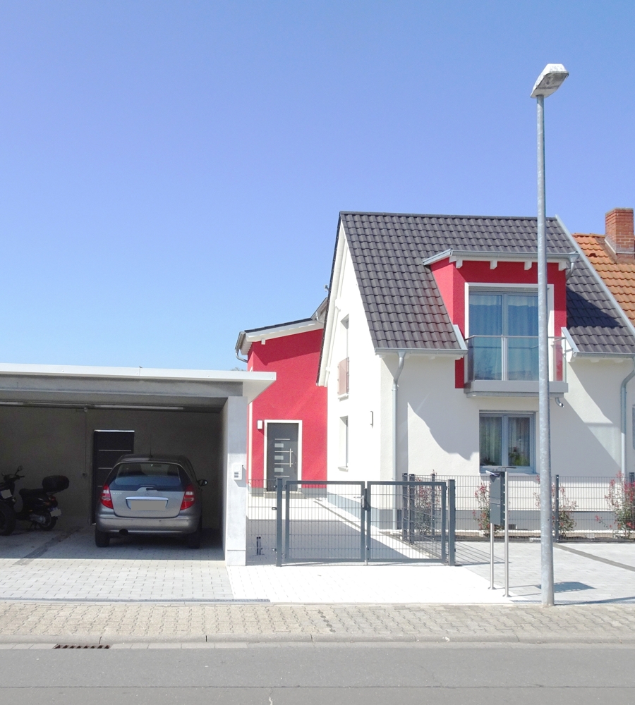 Straßenansicht