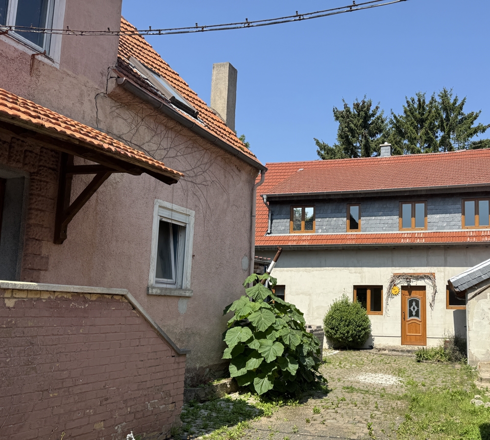 Neu- und Altbau