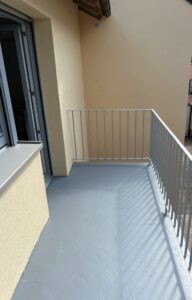 Balkon OG