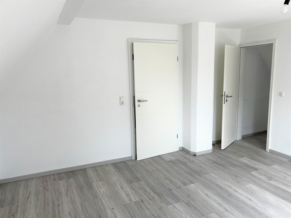 Schlafzimmer 1, OG