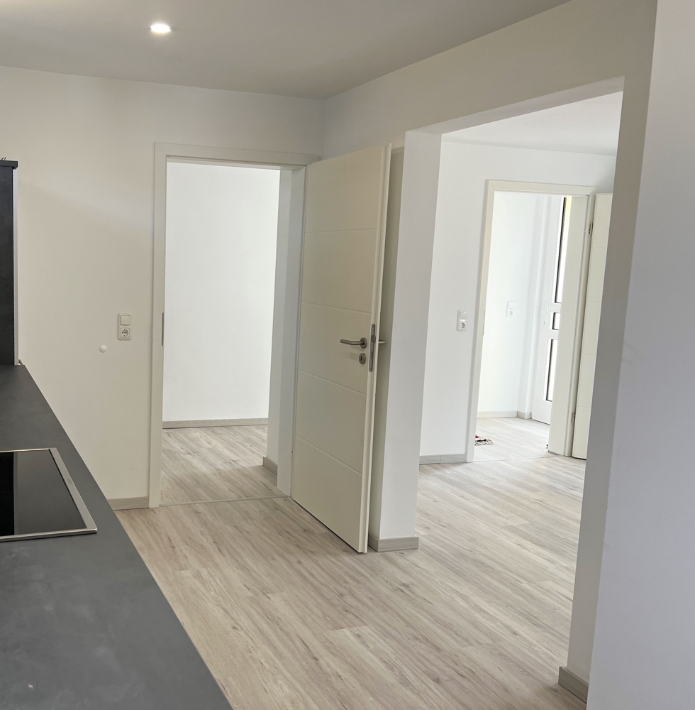 Blick zu Diele u. Esszimmer
