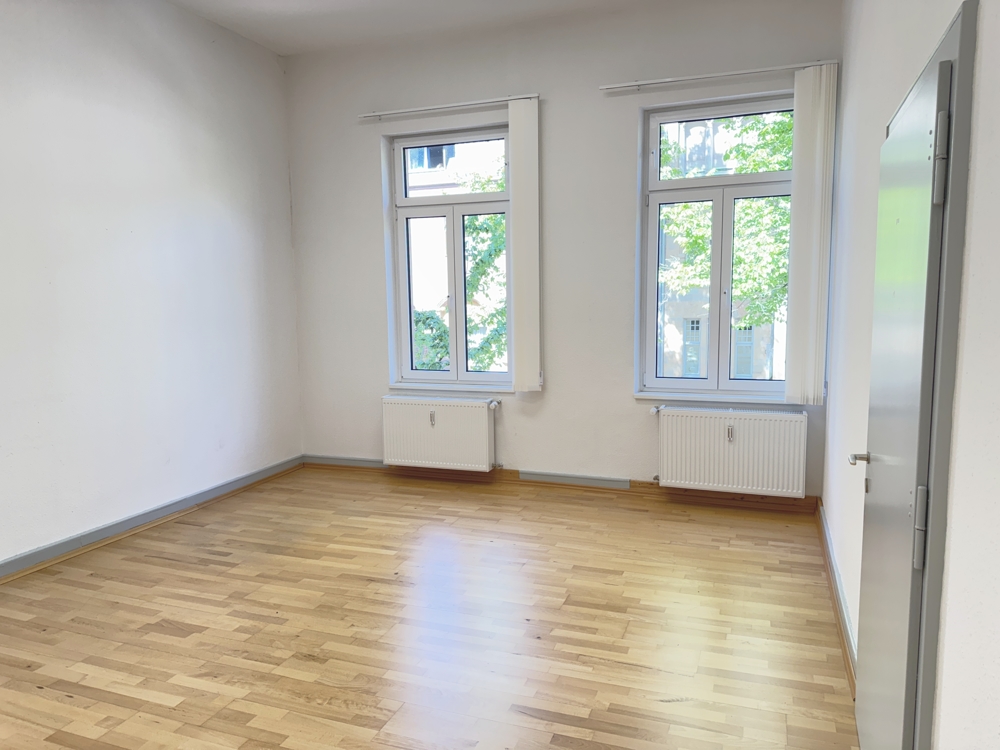 Büro 2, OG