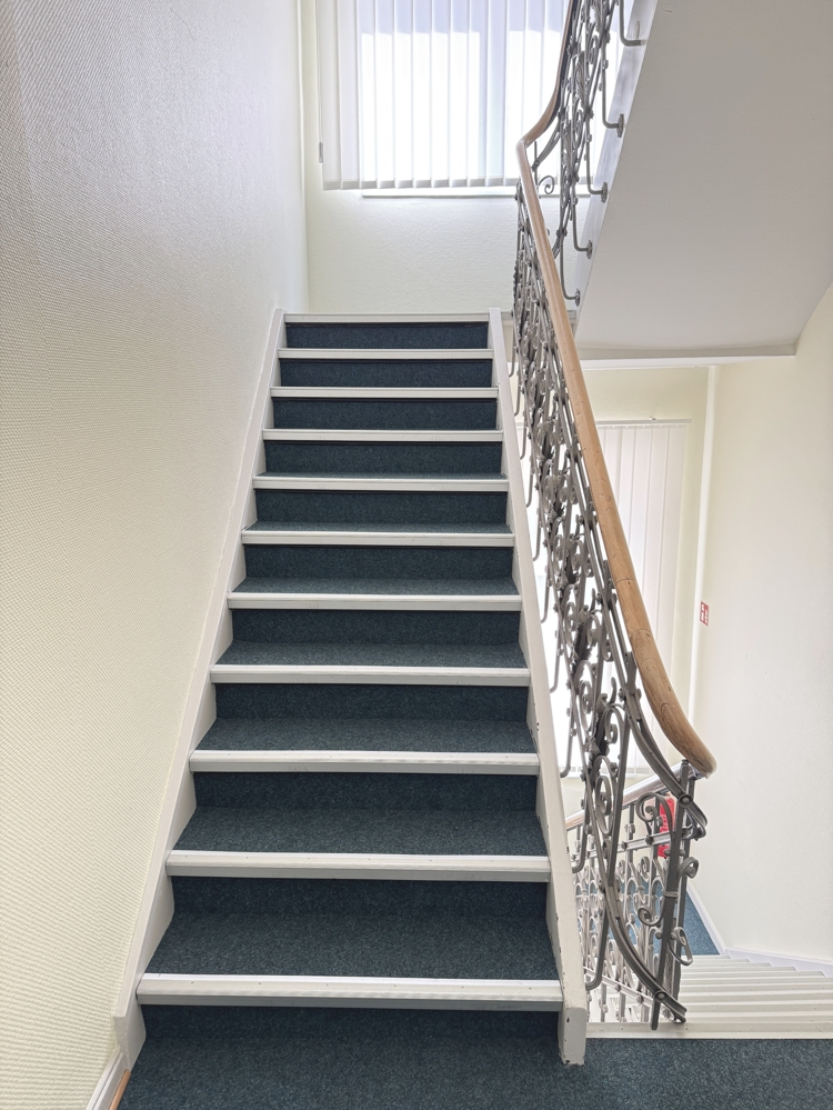 Treppe zum DG
