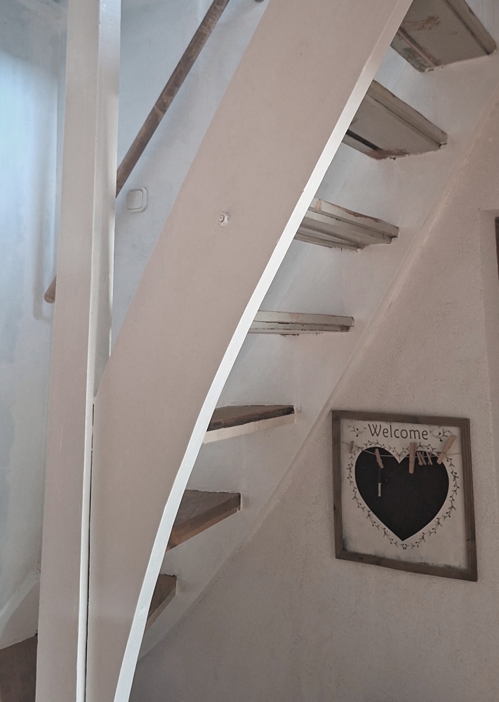 Treppe z. Spitzboden