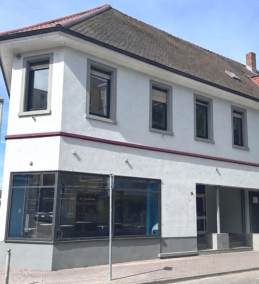 Gebäude