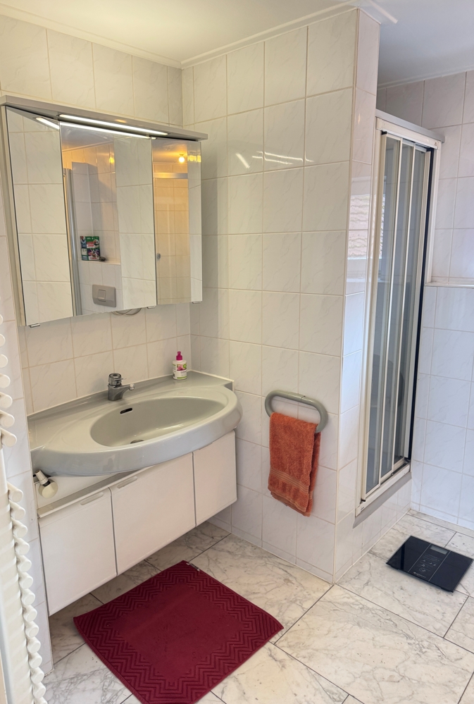 Badezi., Ebene 2