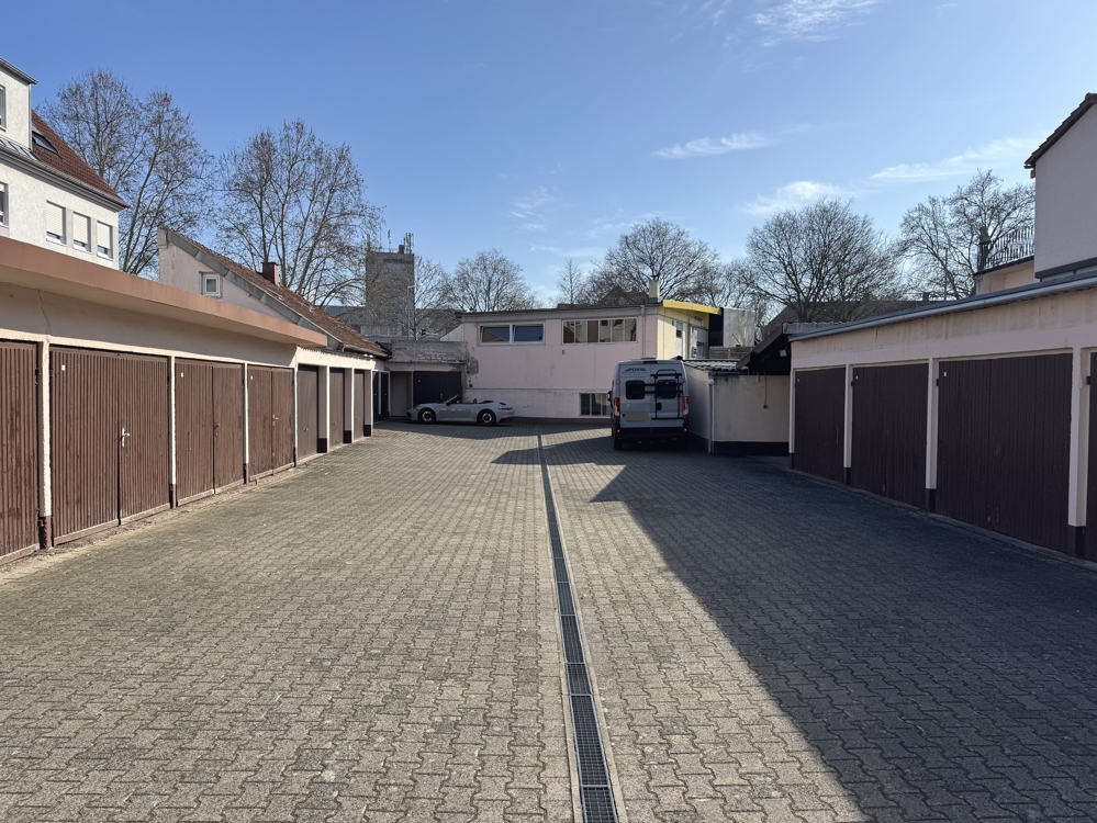 Grundstück
