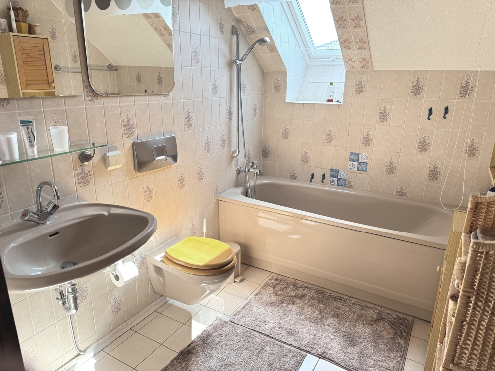 Badezimmer, DG