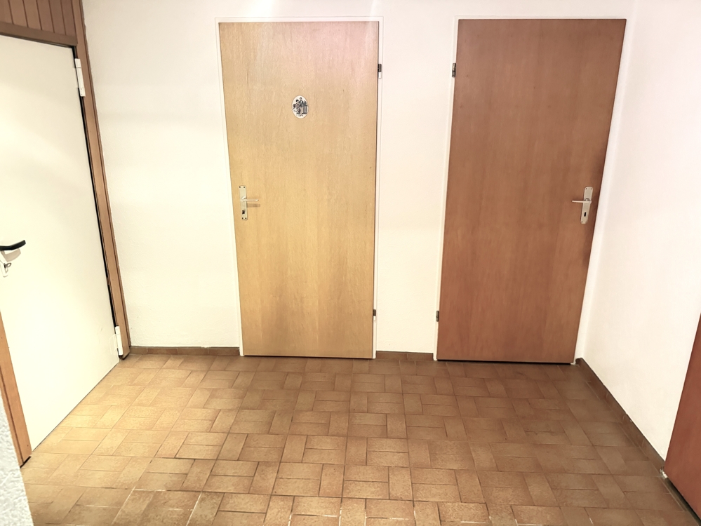 Untere Ebene 2, Flur