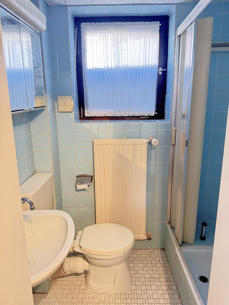 Untere Ebene 1, Badezimmer