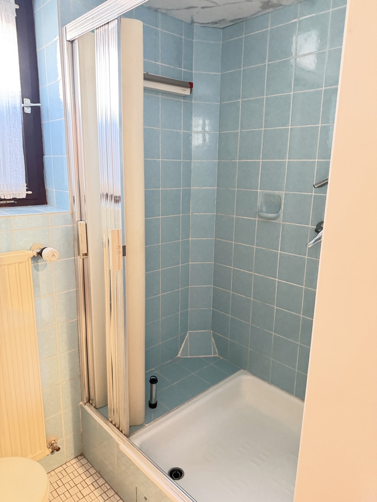Untere Ebene 1, Badezimmer