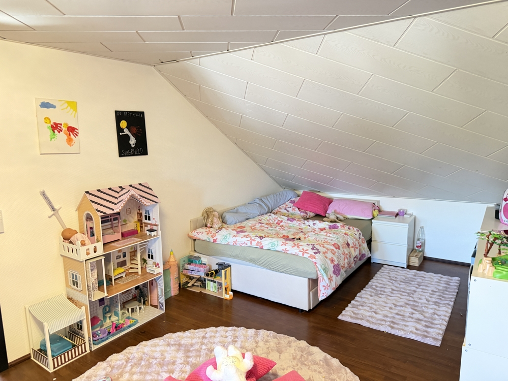 DG Schlafzimmer 1