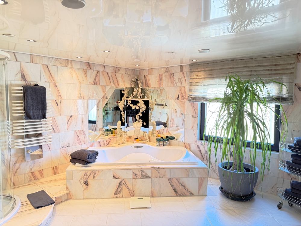 OG Badezimmer