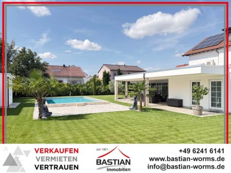 Niveau ist hier kein Zufall: 1-3-Familienhaus mit Hallenbad, Gartenpool & vielem mehr – Hofheim!, 68623 Lampertheim / Hofheim, Einfamilienhaus