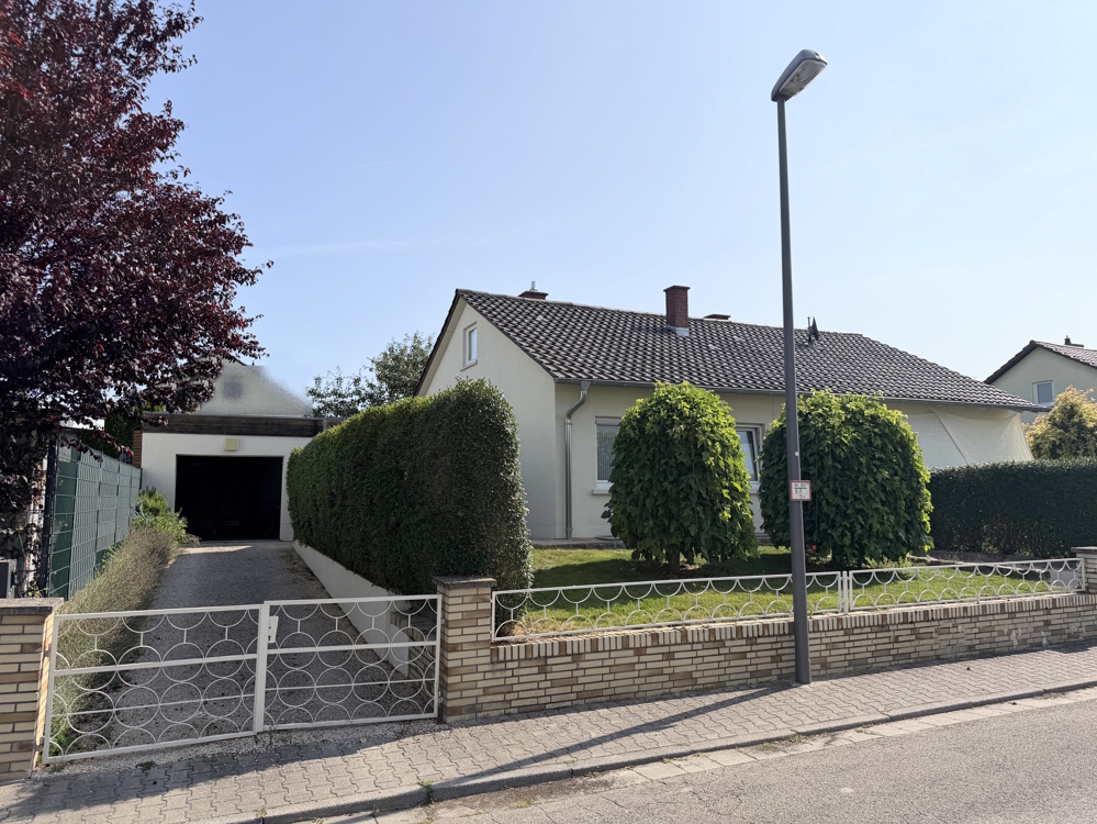 Haus und Garage