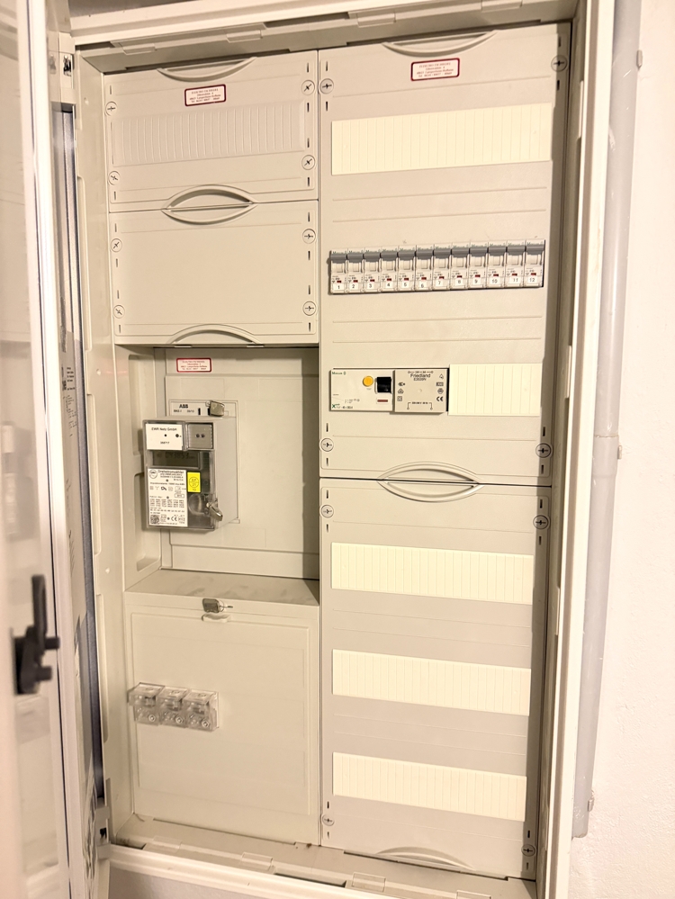 Elektrik