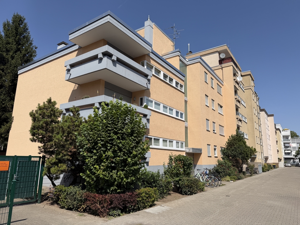 Gebäude