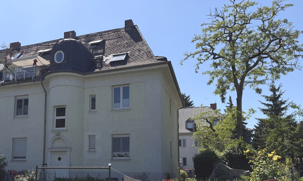 Gebäude Gartenansicht
