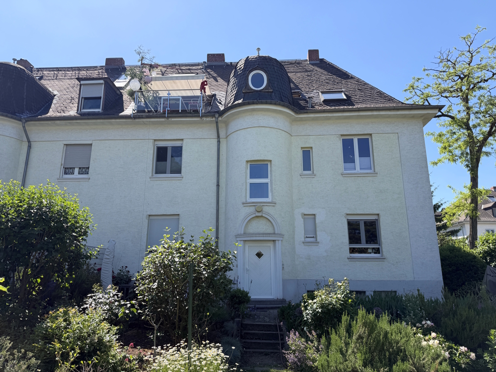 Gebäude Gartenansicht