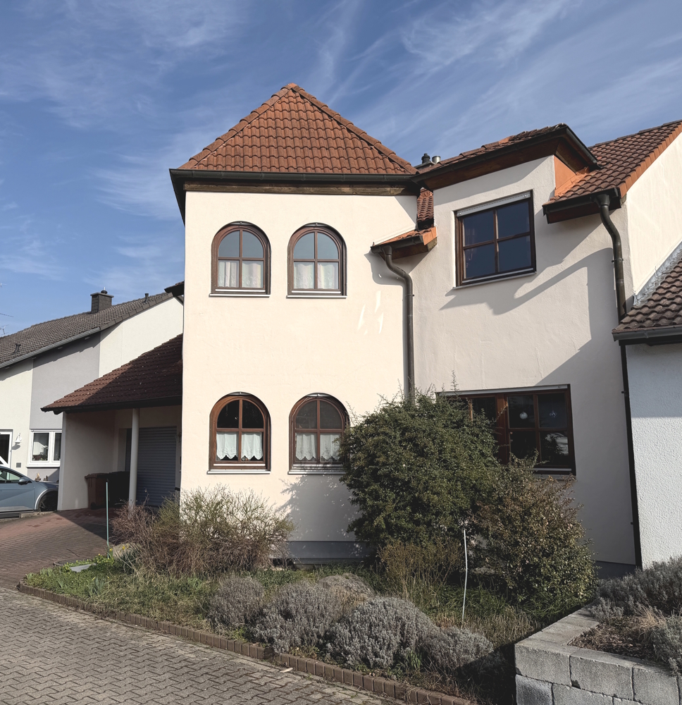 Straßenansicht