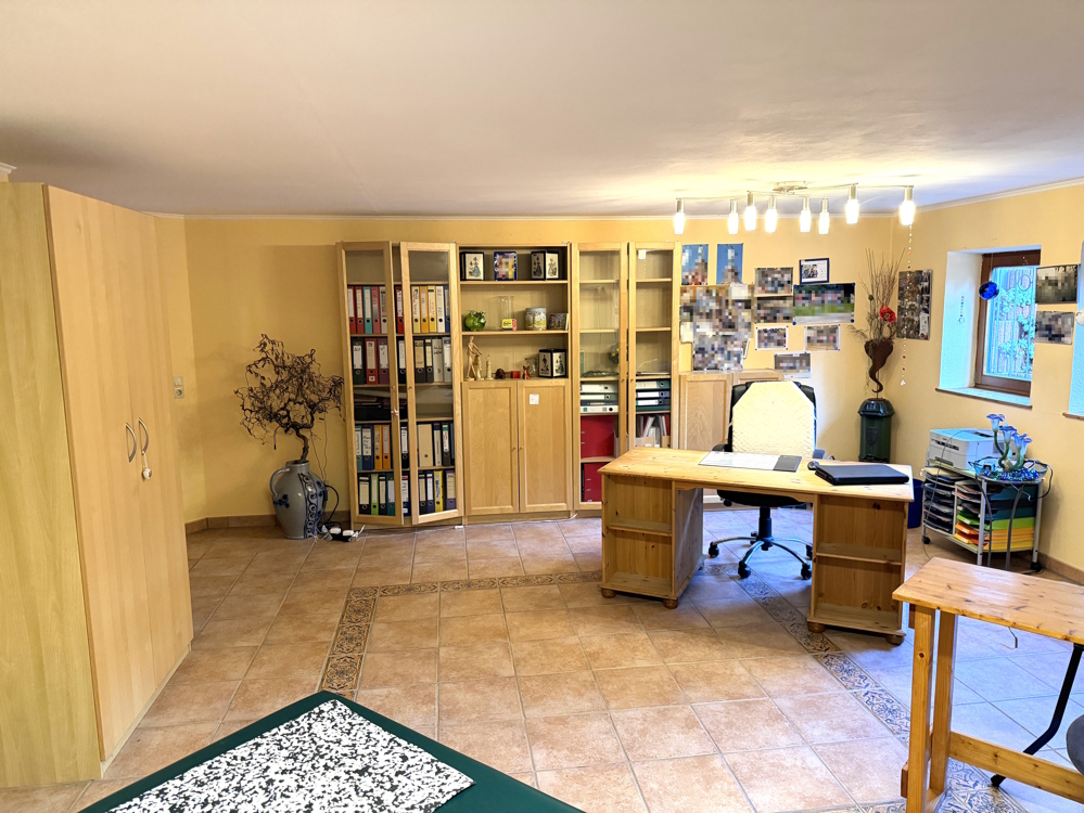 Büro-Hobby-Gäste UG