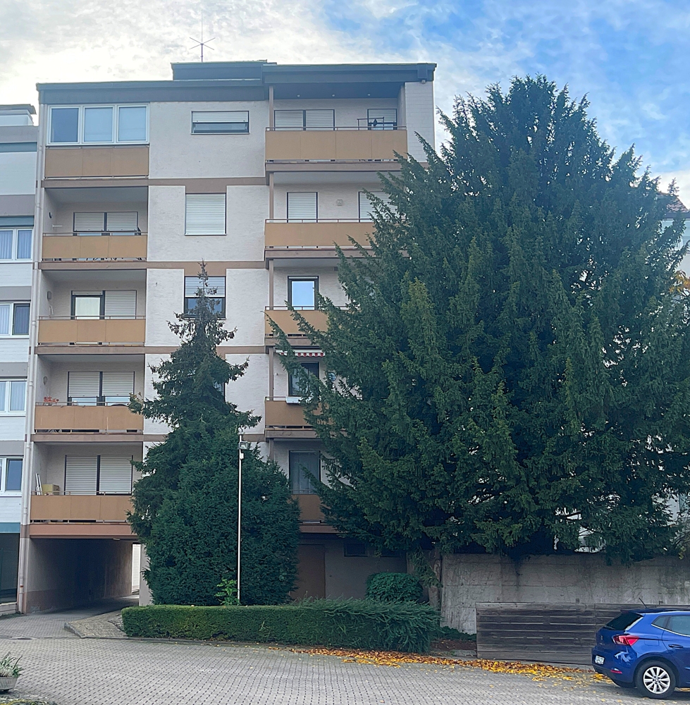 Gebäuderückseite