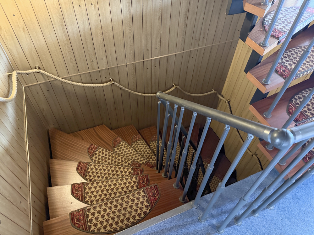 EG,Treppe zum UG