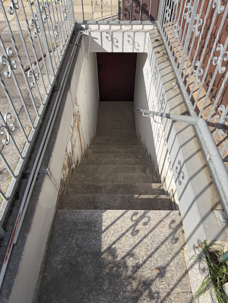 Keller-Außenzugang