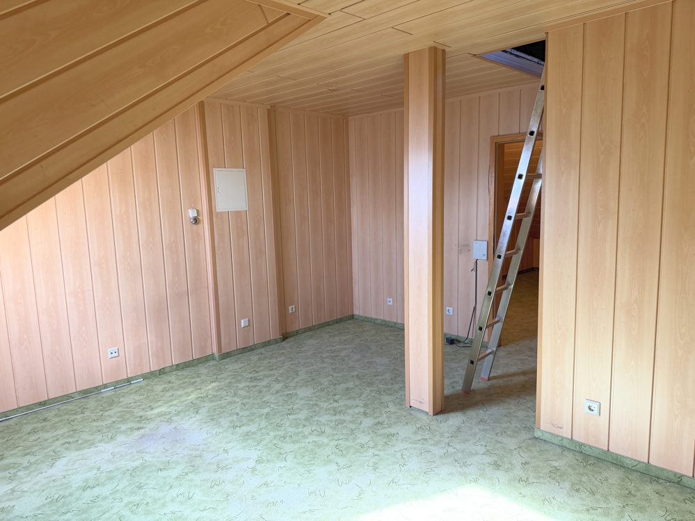 Zimmer 2, DG