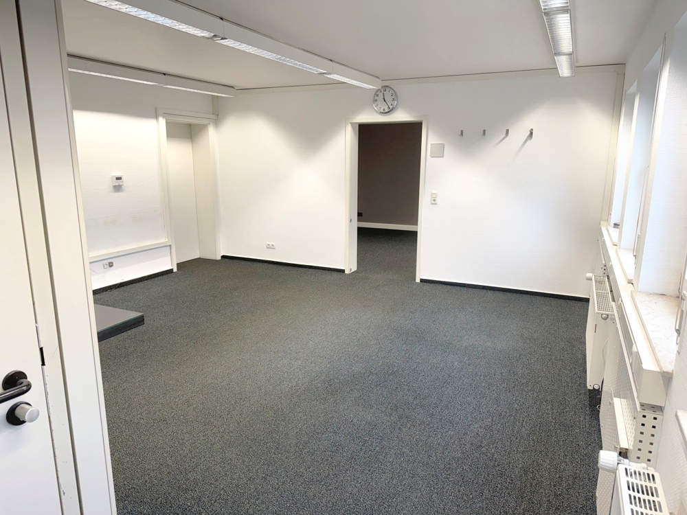 Büro 1