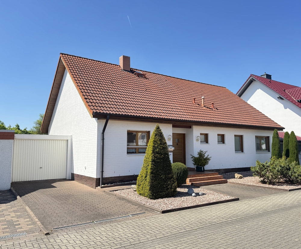 Straßenansicht