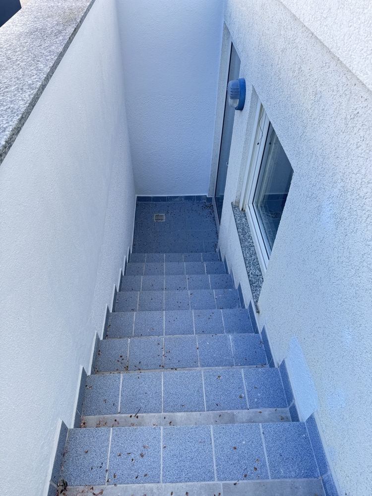 Außentreppe UG