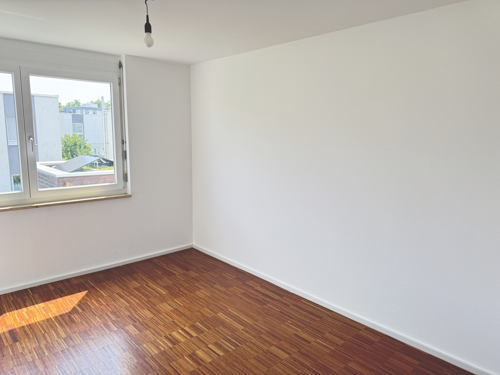 Zimmer 1, OG