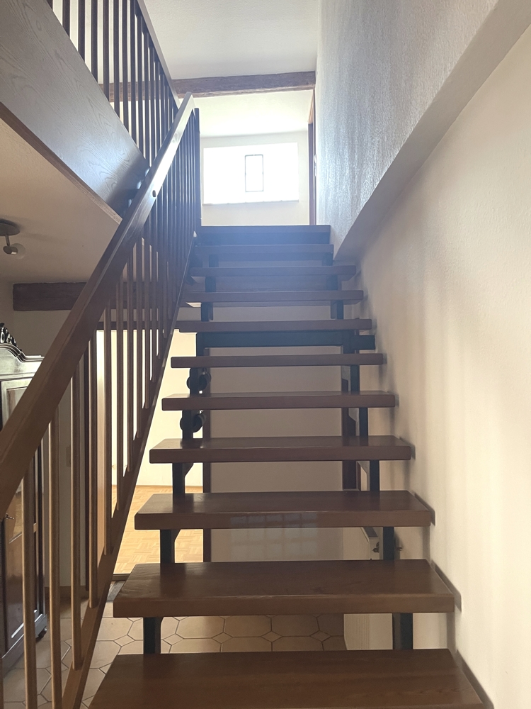 Treppe zum OG