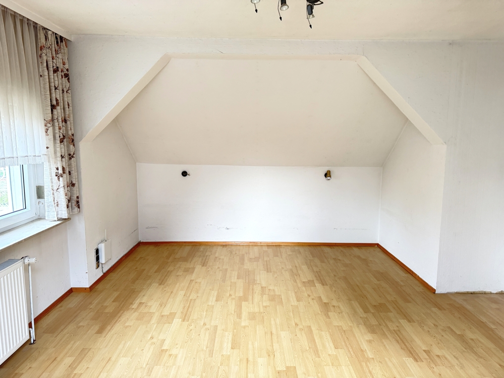 Schlafzimmer 3, OG