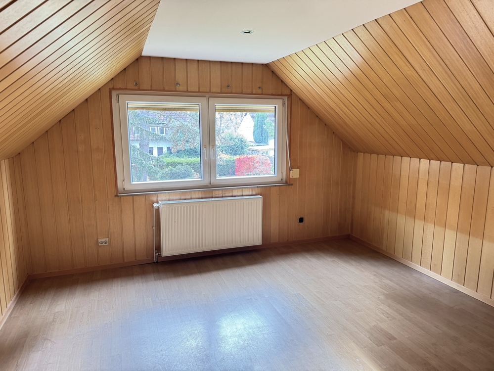 Schlafzimmer 2, OG
