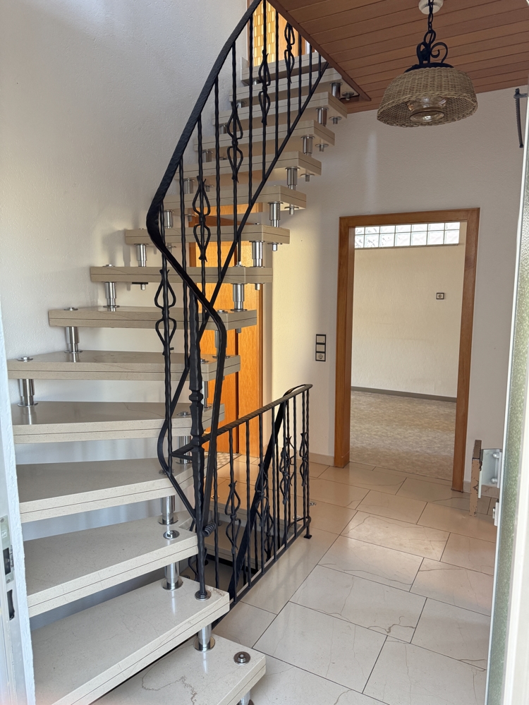 Treppe zum OG