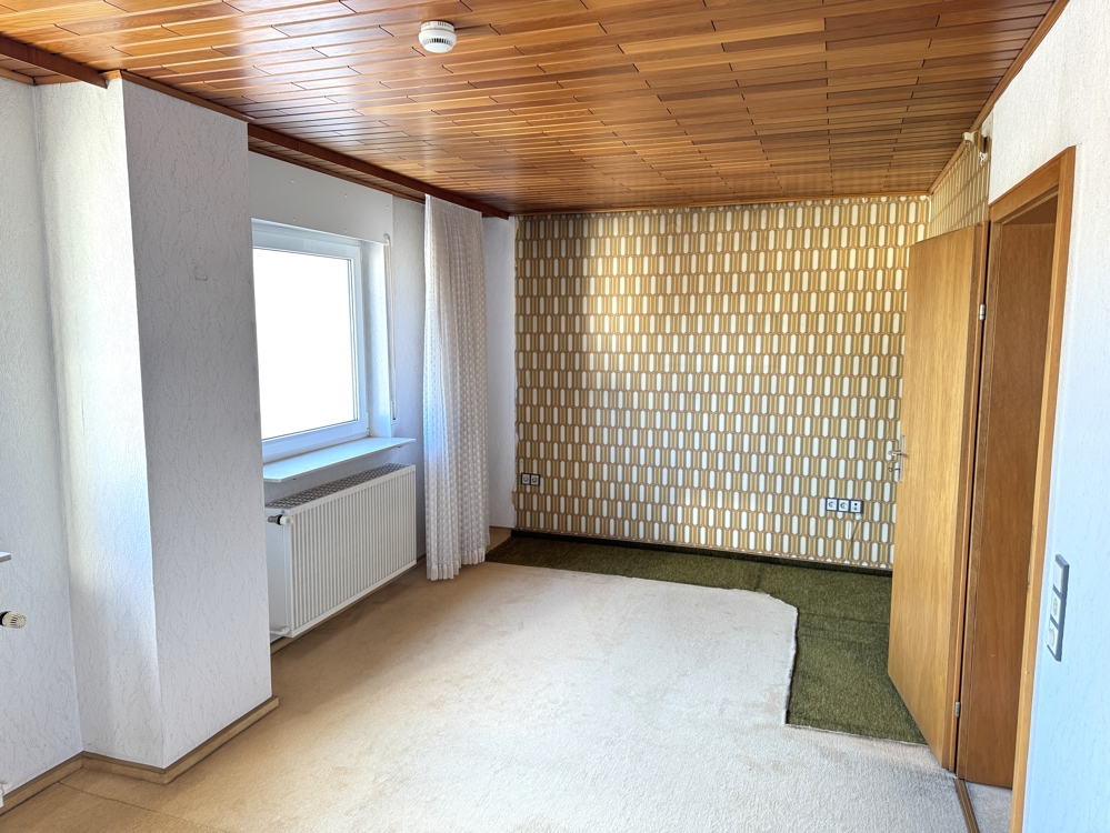 Zimmer 3, OG