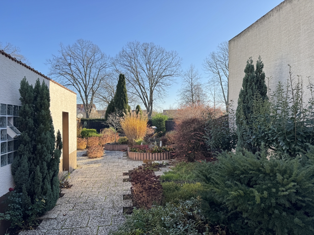 Grundstück