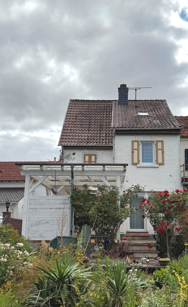Gebäuderückseite