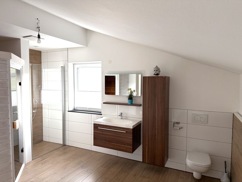 Badezimmer DG