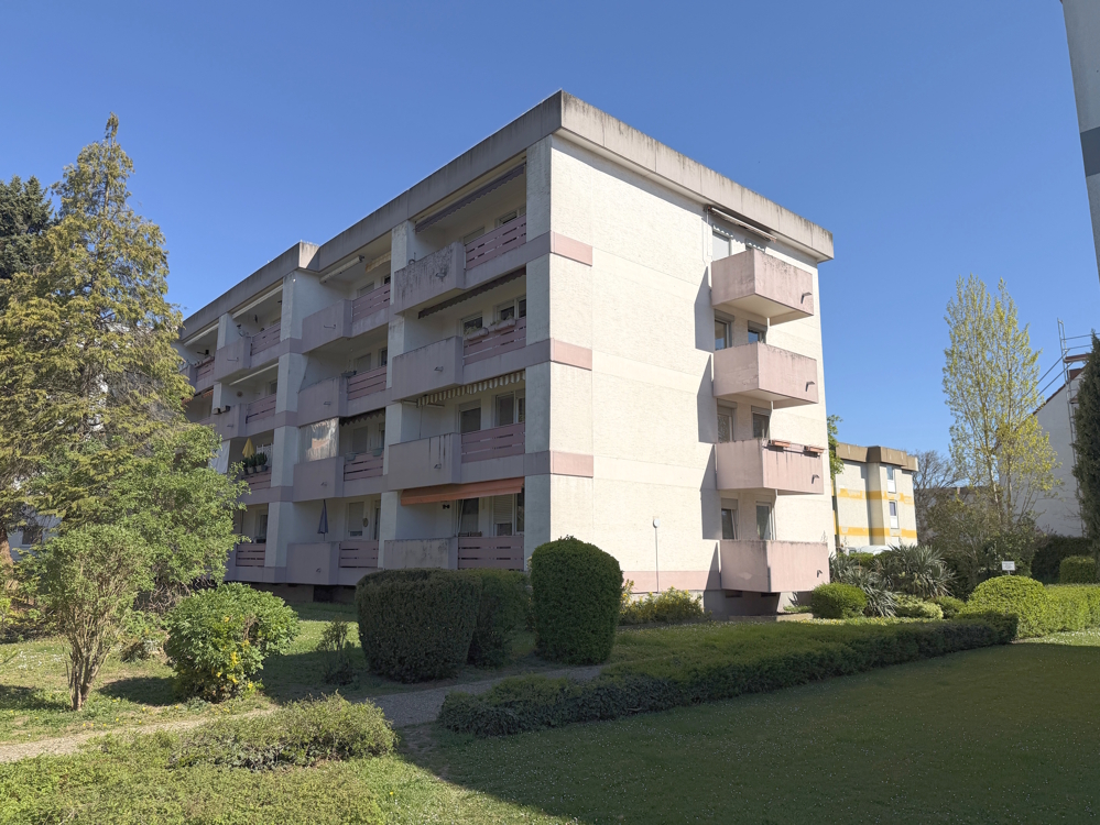 Gebäude