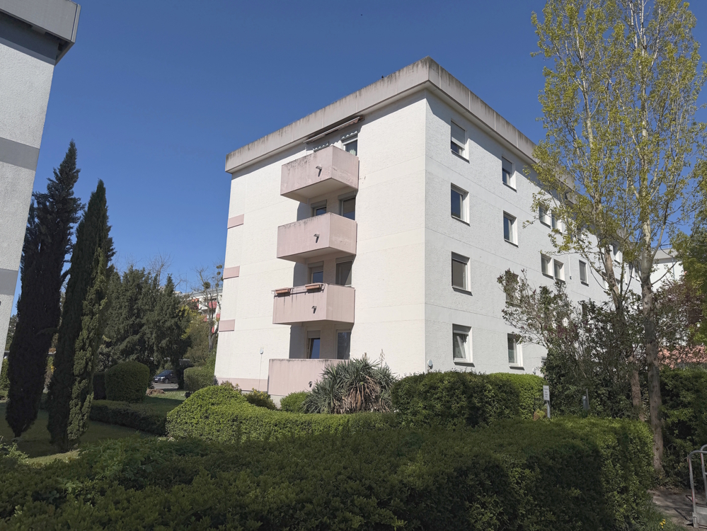 Gebäude