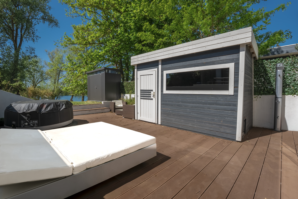 Terrasse Masterbad m. Sauna