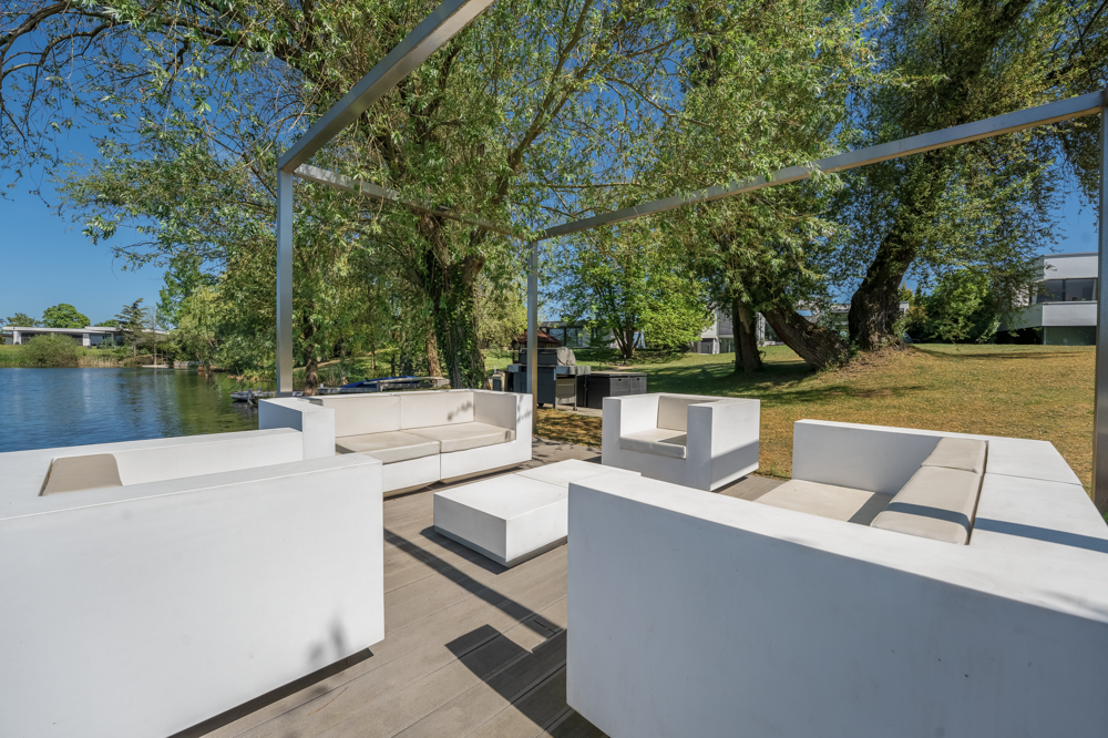 Terrasse am See